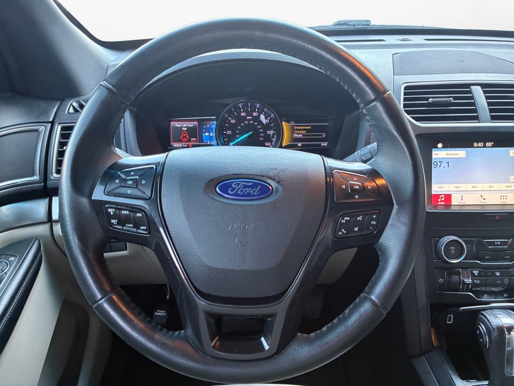 Used Car 2018 Ford Explorer  Xlt For Sale Under $10,000 In Austin, Texas