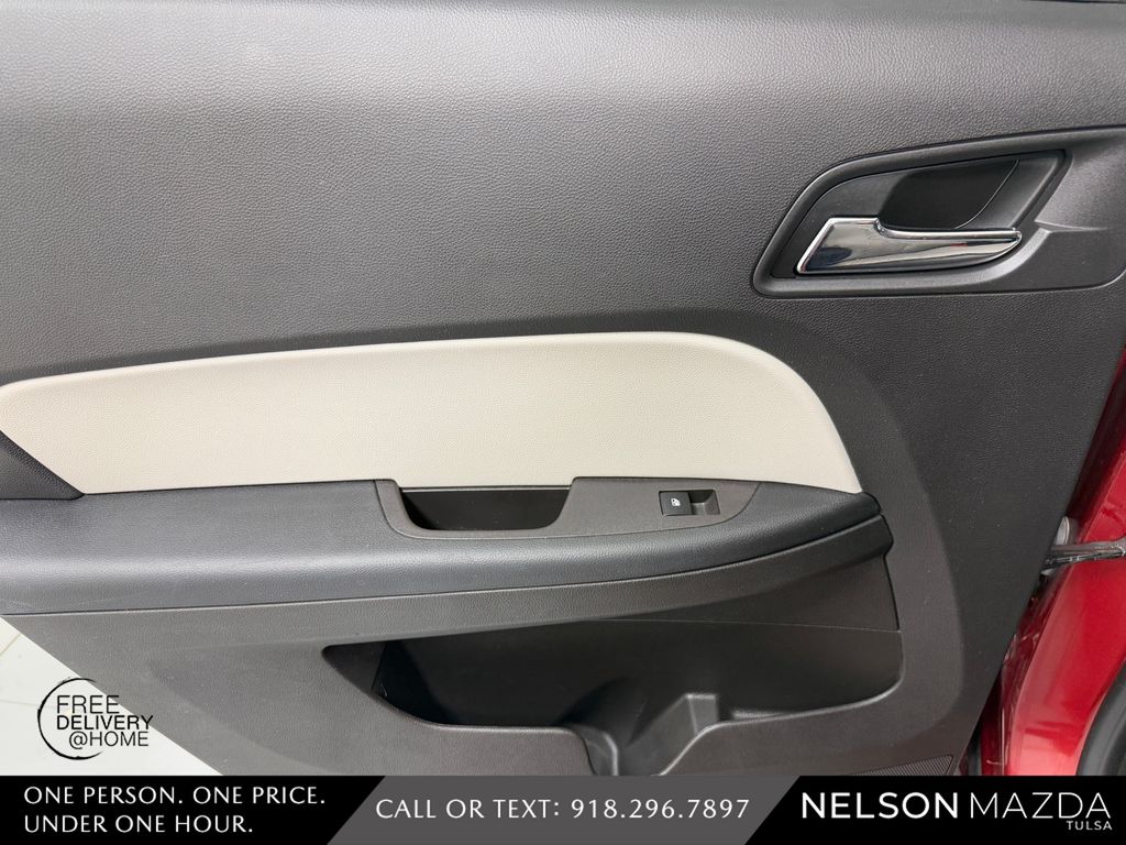 Used 2015 Red Chevrolet LTZ image 34