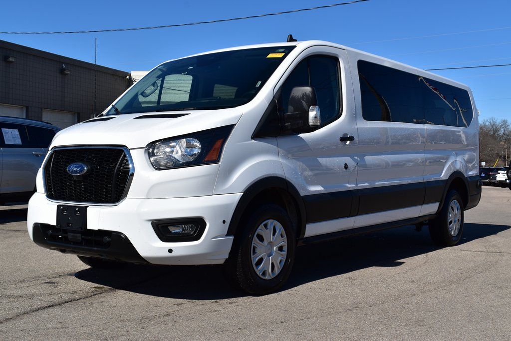 2024 Ford Transit Passenger 350 XLT Low Roof LB RWD