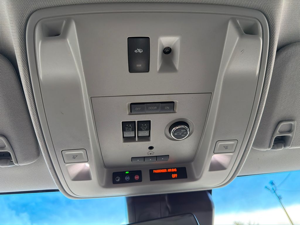 Used 2018 Cadillac Escalade SUV