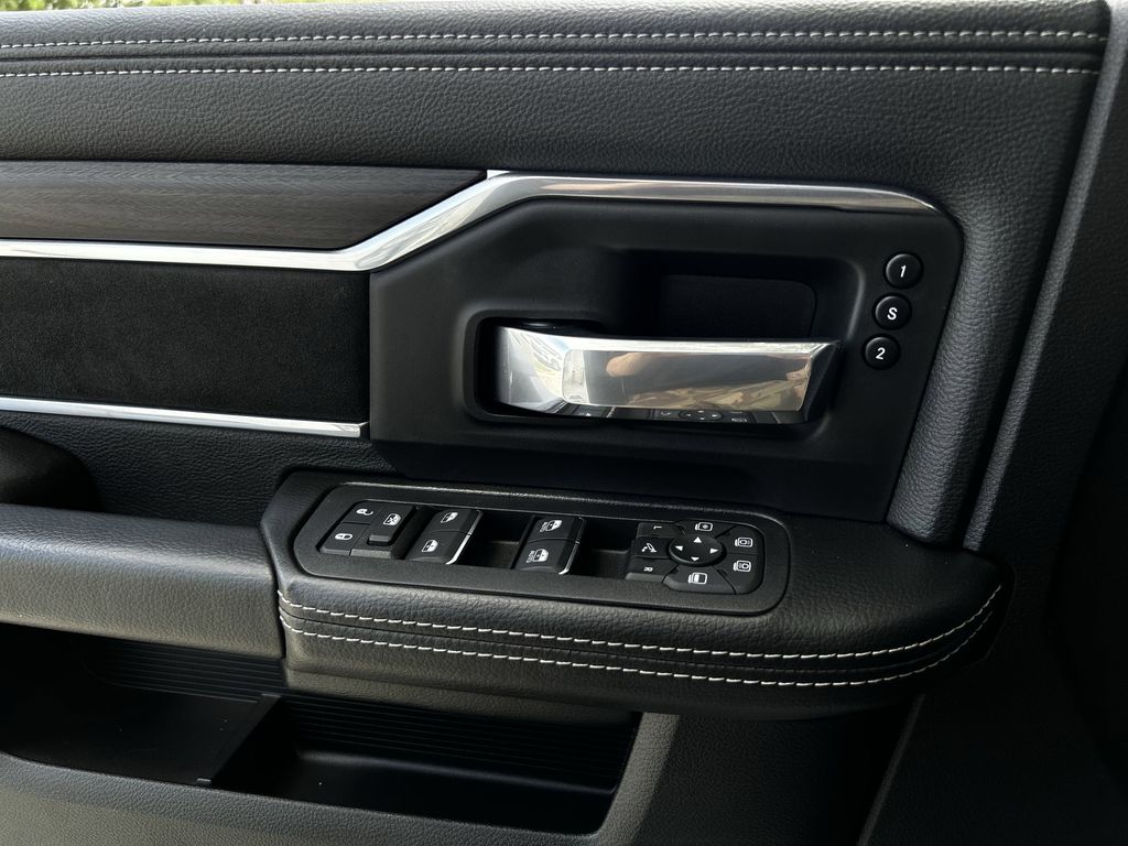 car-gallery-28