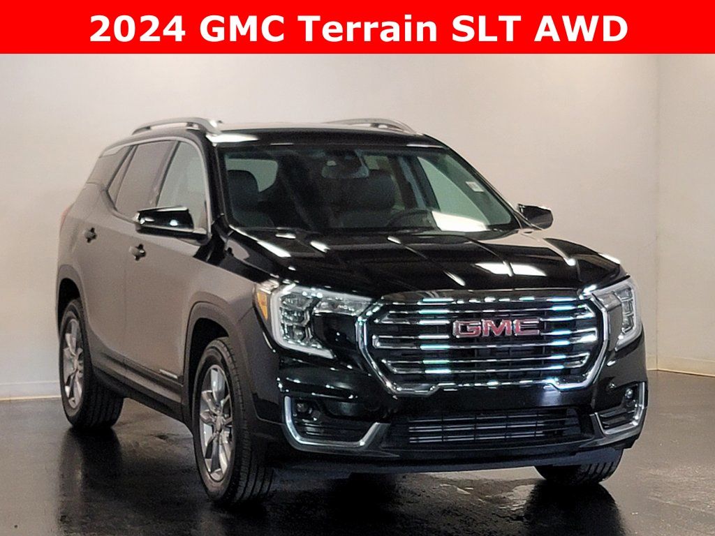 2024 GMC Terrain SLT photo