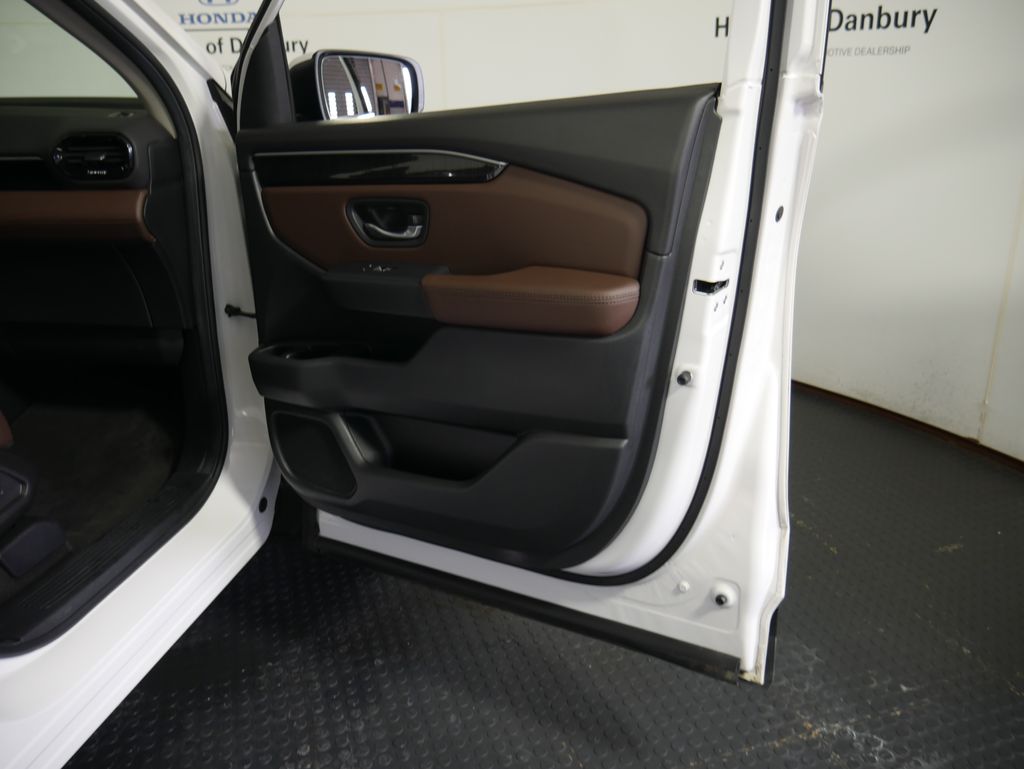 Thumbnail: 2025 Honda Pilot - 5