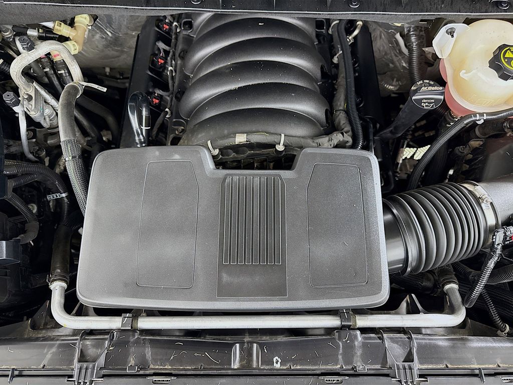 Thumbnail: 2023 GMC Yukon - 31