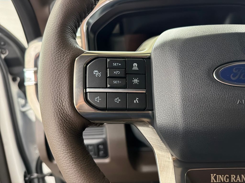 New 2026 White Ford King Ranch image 19