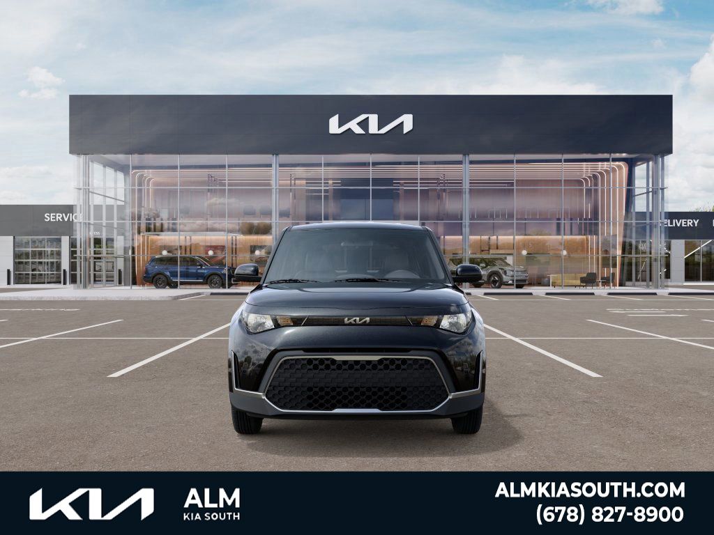 2025 Kia Soul LX photo 2
