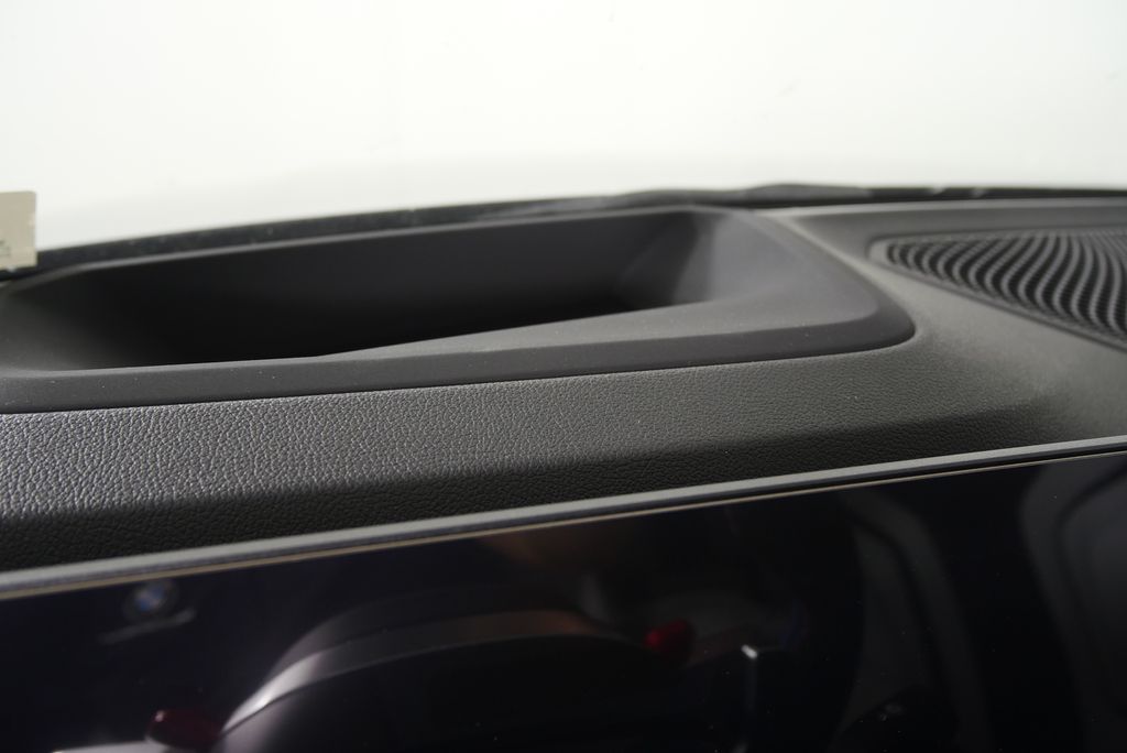 Thumbnail: 2027 BMW M4 - 14