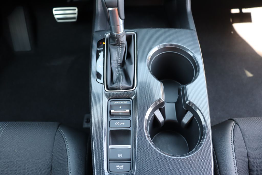 2025 Honda Civic Sport 22