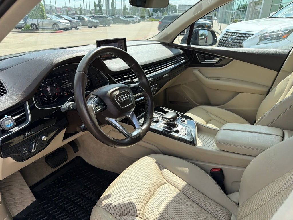 2017 Audi Q7 3.0T Prestige Blue at Autostrade