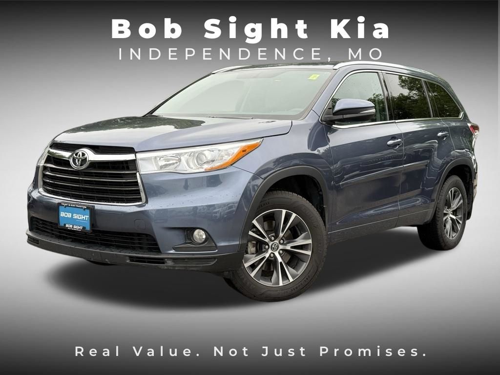 2016 Toyota Highlander XLE V6
