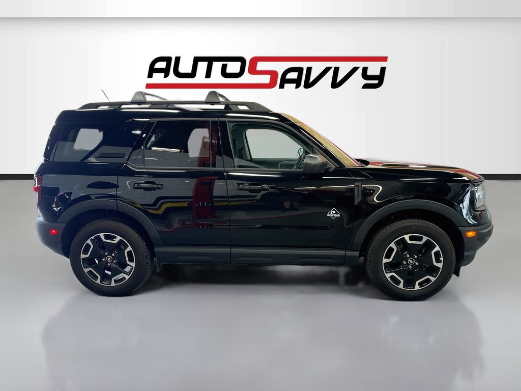 Used 2024 Shadow Black Ford Outer Banks image 8