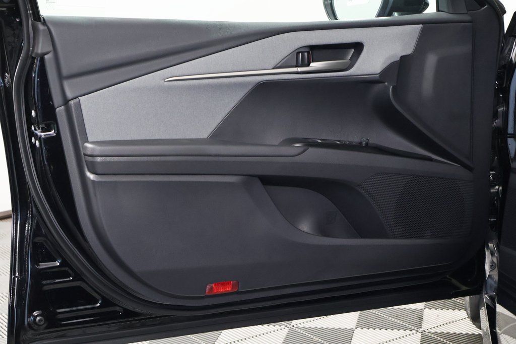 Thumbnail: 2026 Toyota Camry - 7