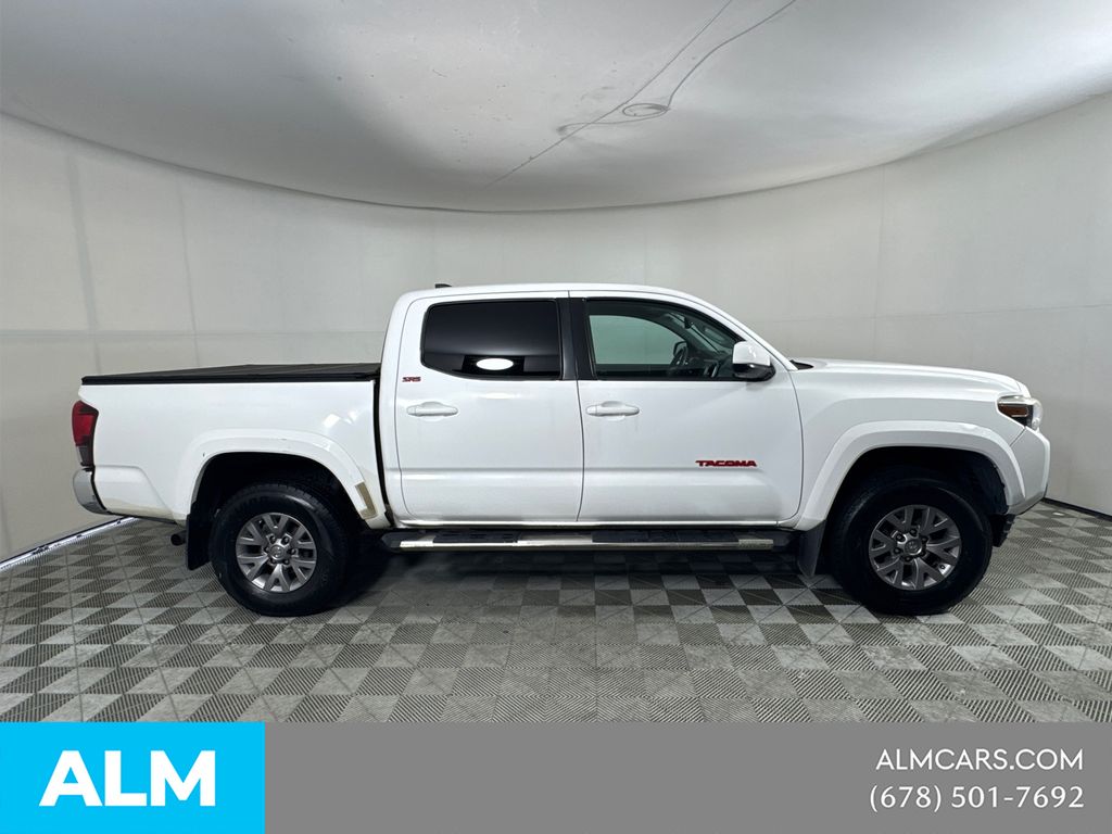 Used 2019 White Toyota SR5 image 4