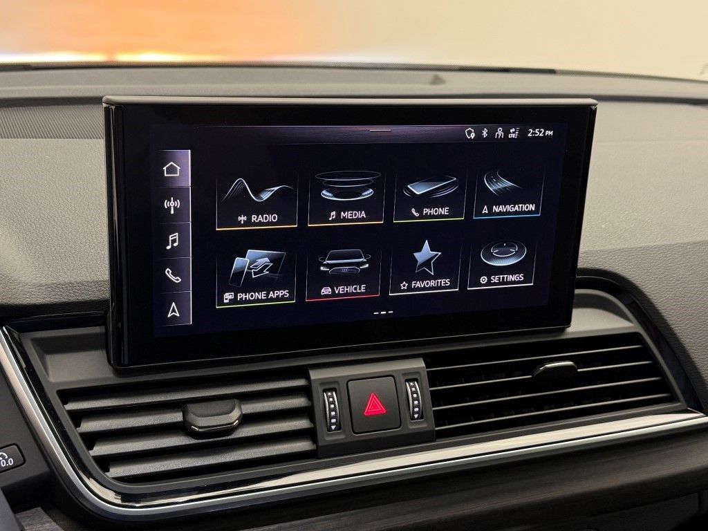 2024 Audi Q5 e Premium 32