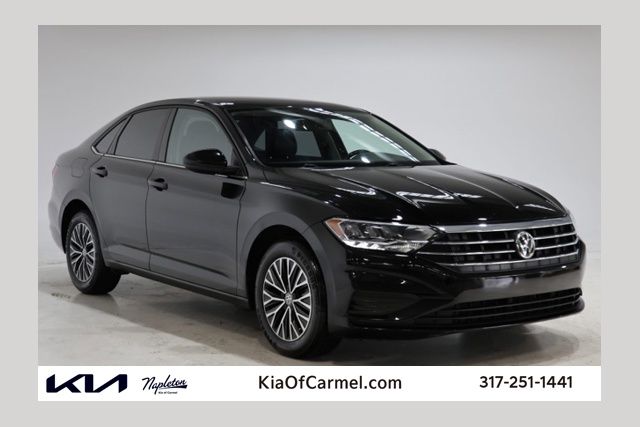 Black Uni 2019 Volkswagen Jetta SE FWD Sedan Front-Wheel Drive 8-Speed Automatic