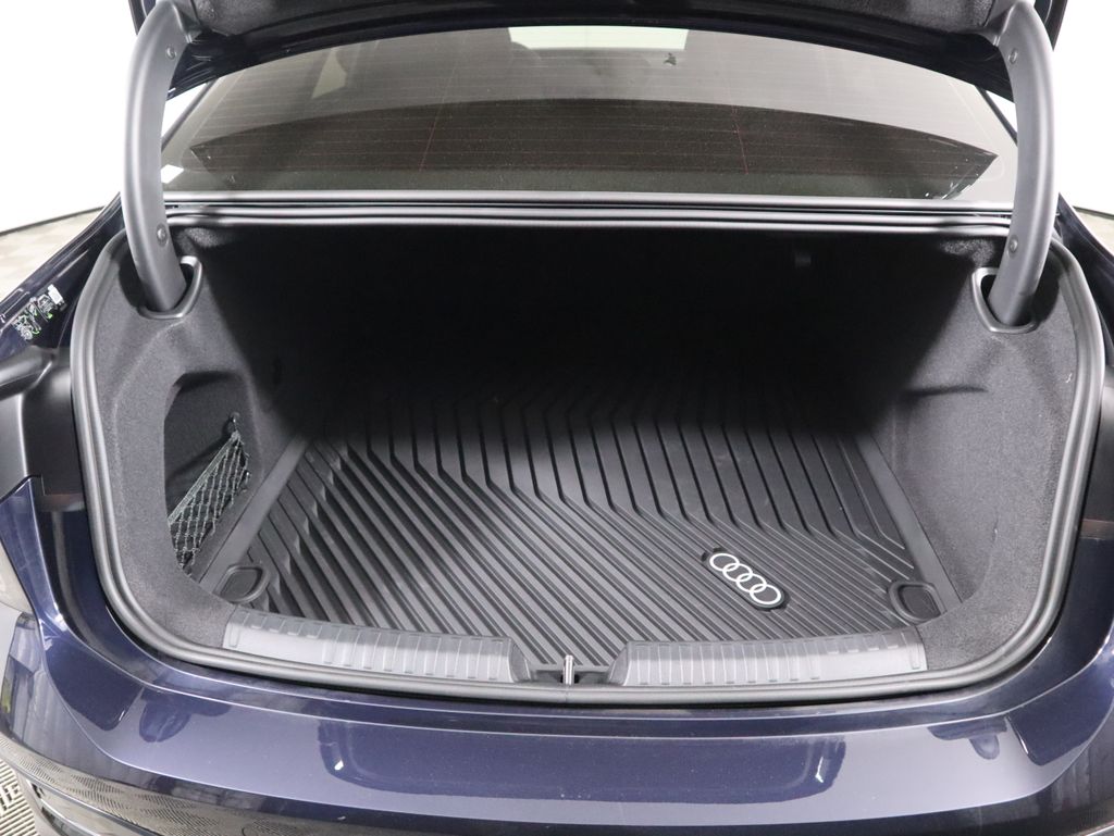 Thumbnail: 2026 Audi A6 - 29