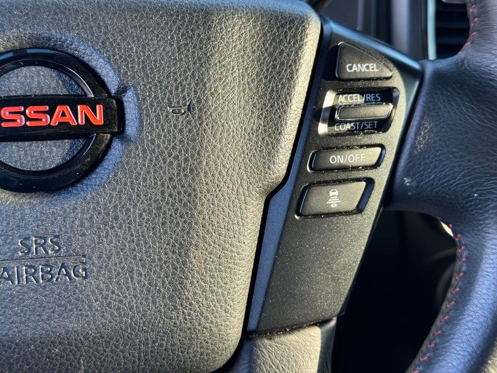 2021 Nissan Titan PRO-4X 32