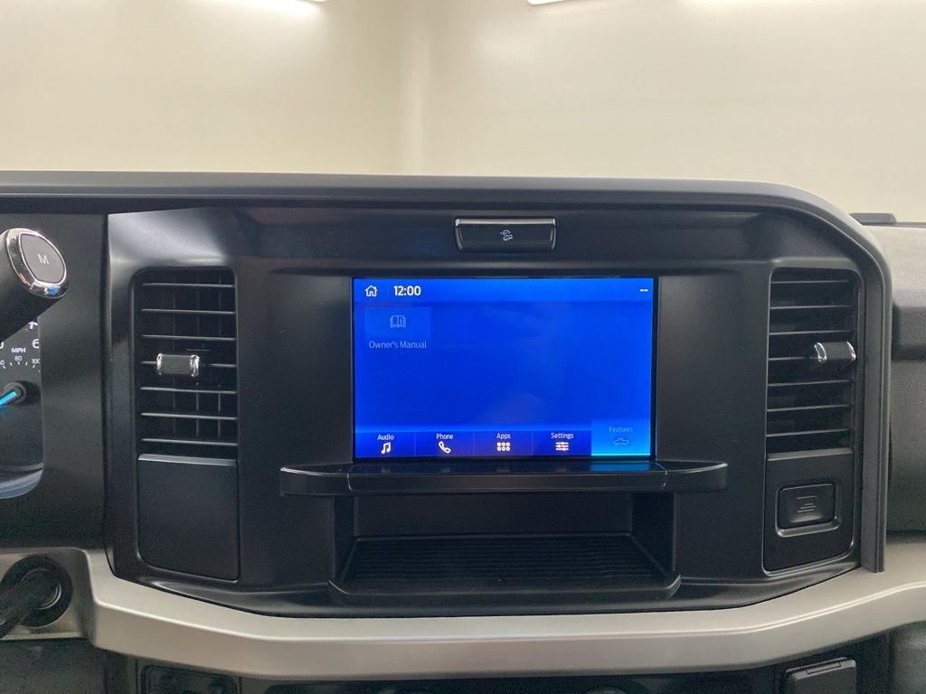 2025 Ford F-250SD XLT photo