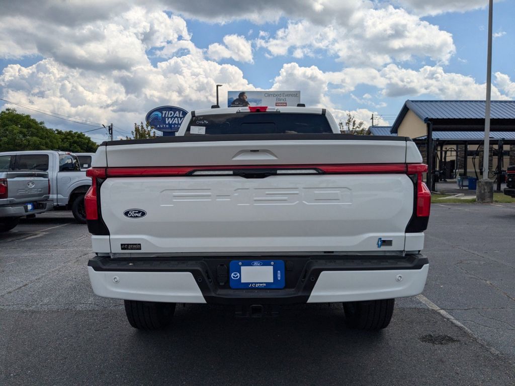 2025 Ford F-150 Lightning Platinum