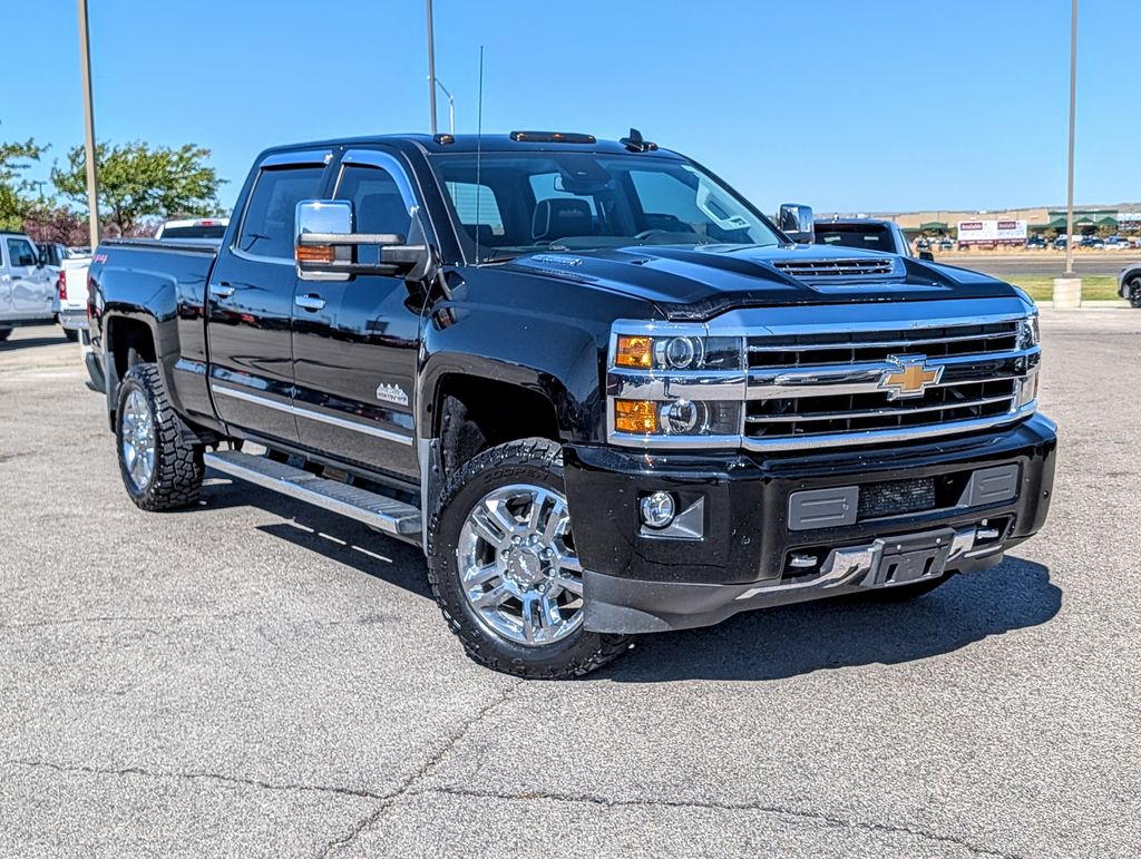 Black 2018 Chevrolet Silverado 2500HD Pickup Truck Four-Wheel Drive 6-Speed Automatic