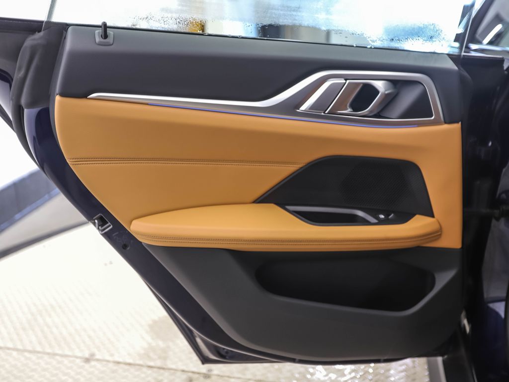 Thumbnail: 2023 BMW i4 - 20