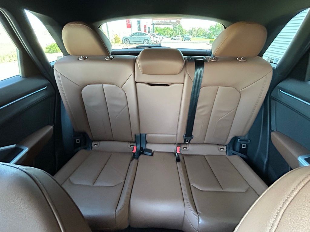 Used 2022  Audi Premium Plus image 12