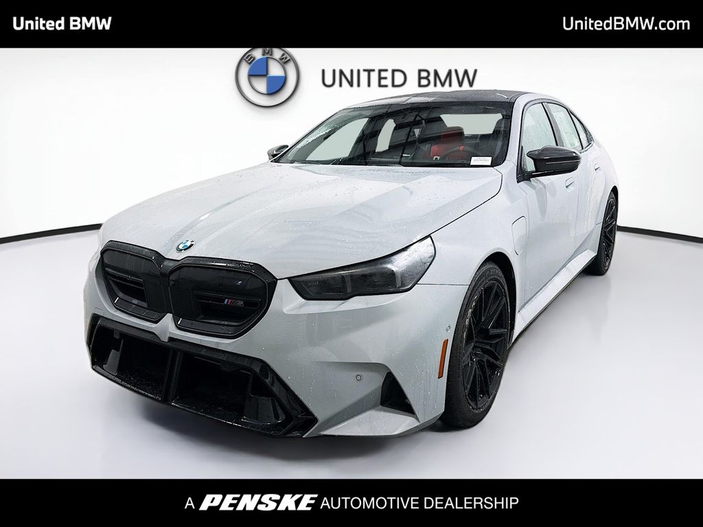 Thumbnail: 2026 BMW M5 - 1