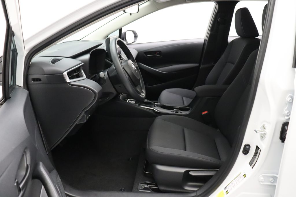 2024 Toyota Corolla LE 14