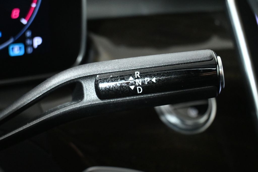 Thumbnail: 2022 Mercedes-Benz C-Class - 24