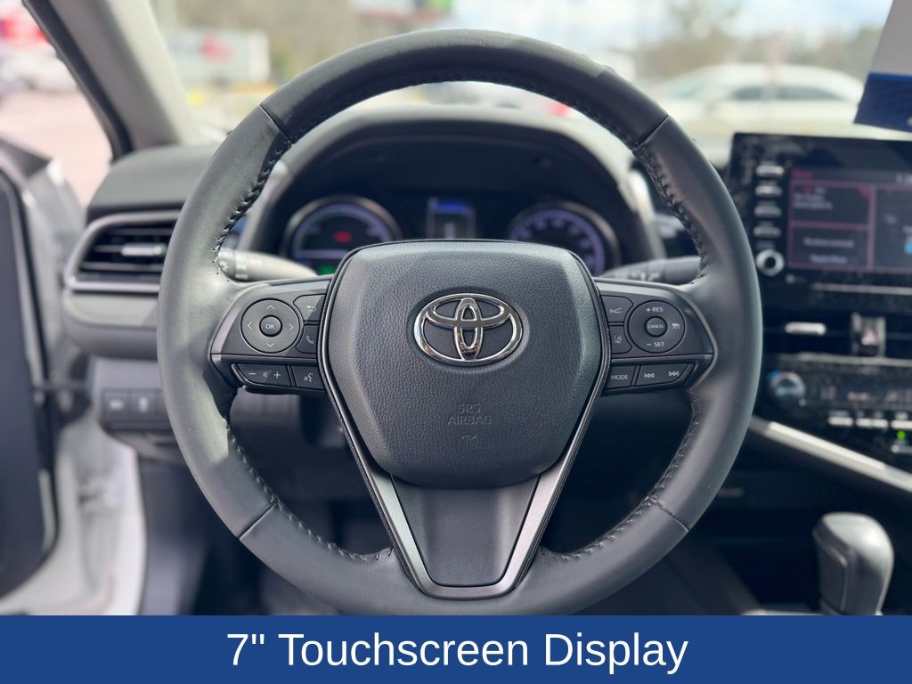 2021 Toyota Camry SE Hybrid