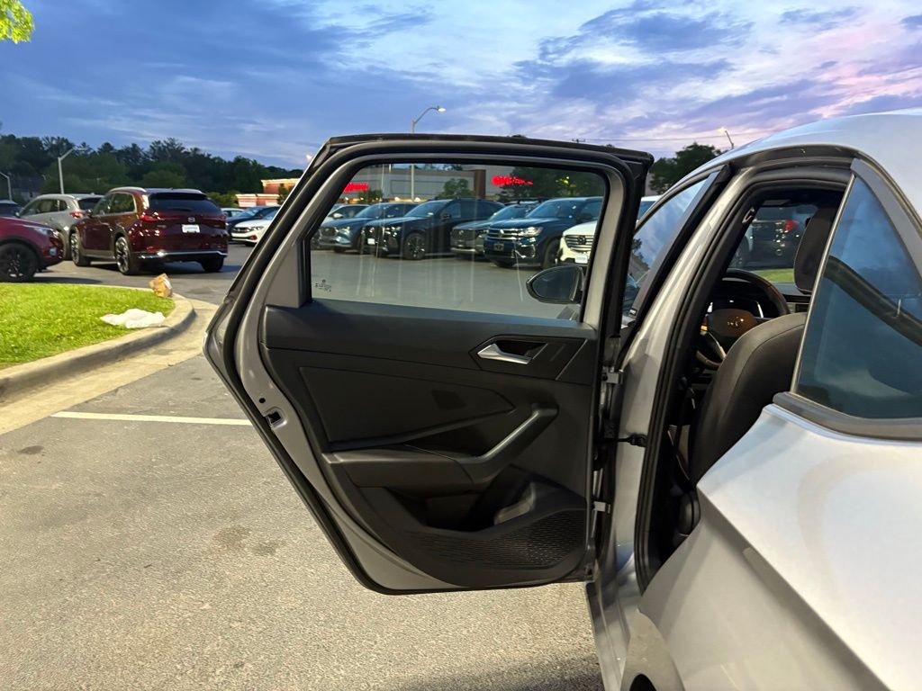 2024 Volkswagen Jetta 1.5T Sport photo