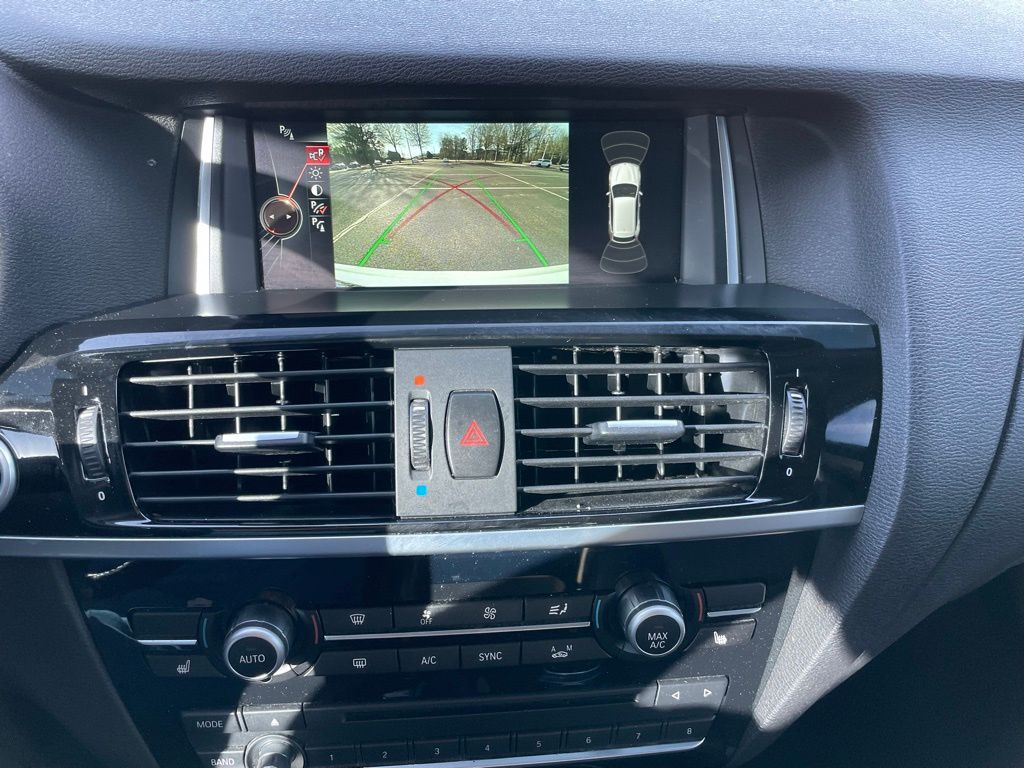 Thumbnail: 2016 BMW X3 - 17