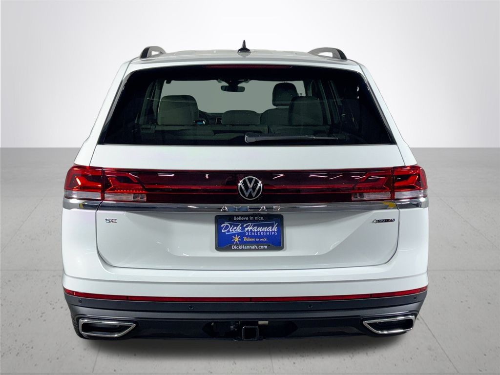 2025 Volkswagen Atlas 2.0T SE w/Technology
