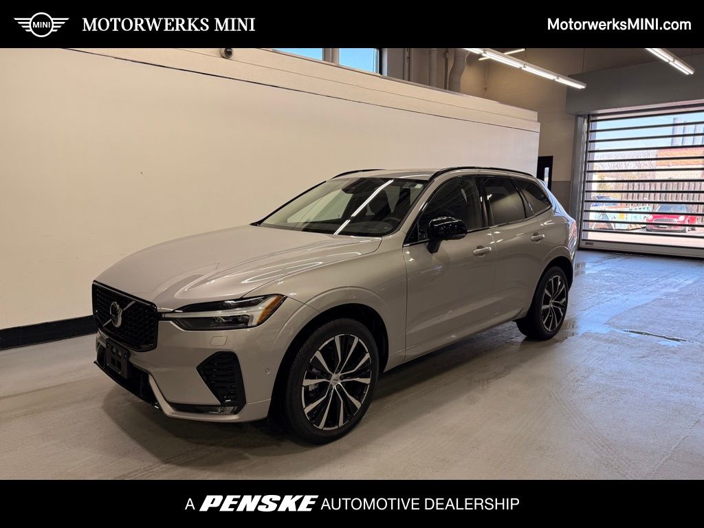 Thumbnail: 2025 Volvo XC60 - 1