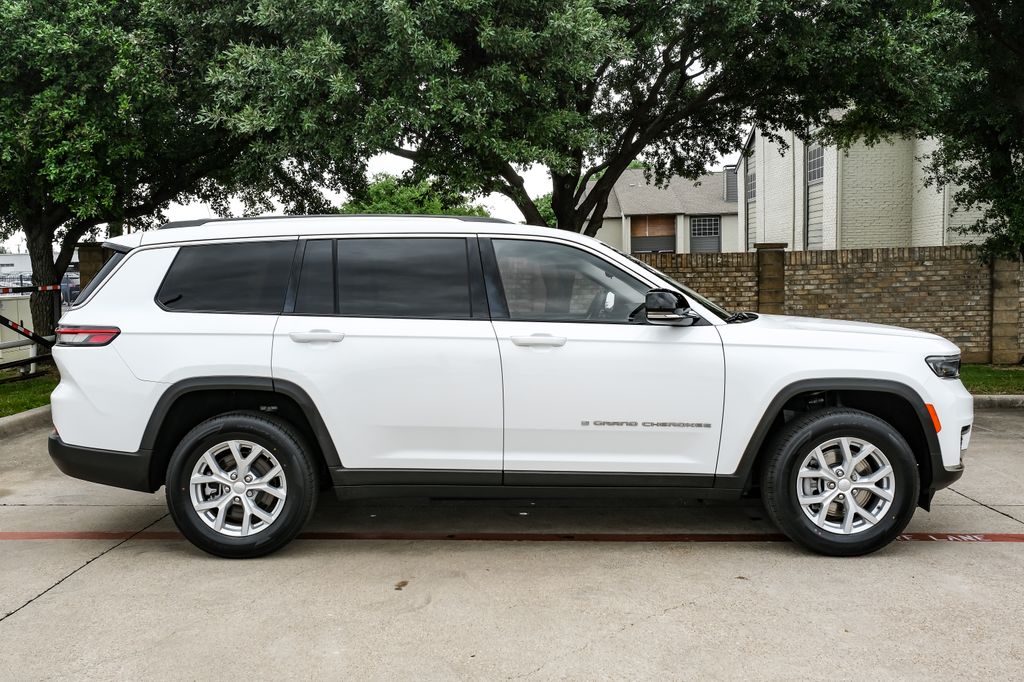 used 2023 Jeep Grand Cherokee L car, priced at $29,903