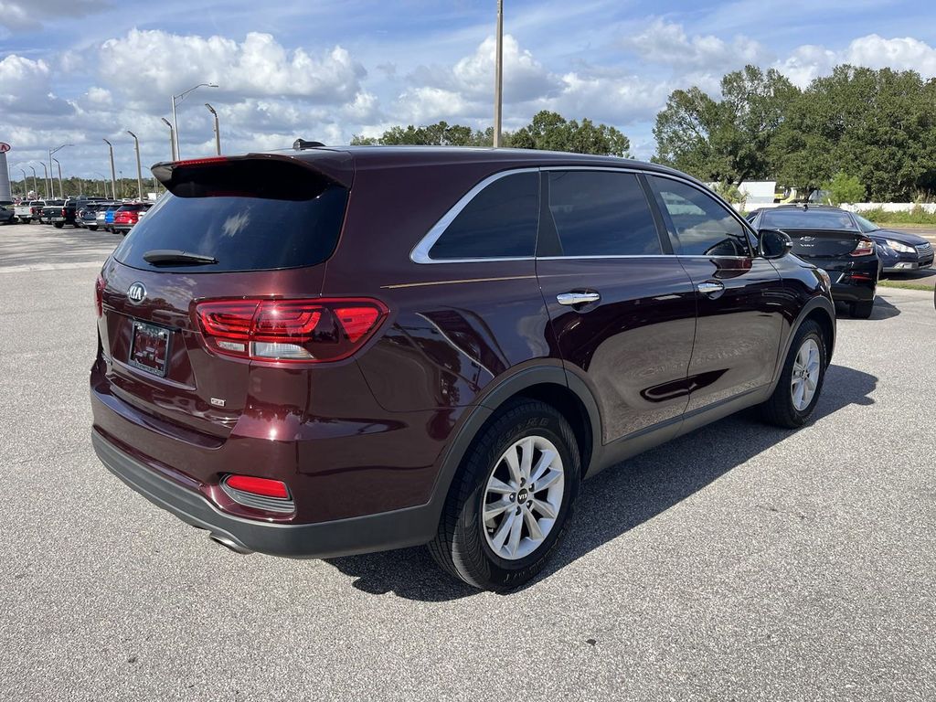 2020 Kia Sorento LX 5