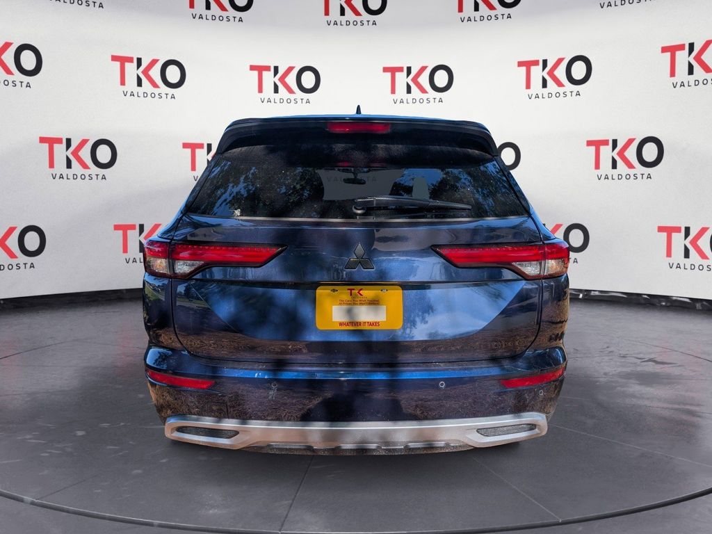 Used 2023 Mitsubishi Outlander SUV