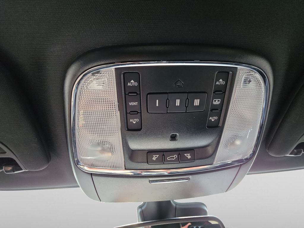 2019 Jeep Grand Cherokee High Altitude Black at Rafferty Subaru