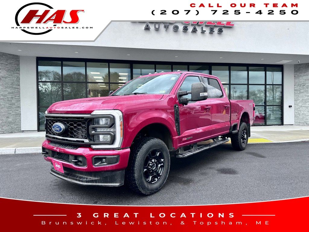 2023 Ford F-350 Super Duty XLT Crew Cab 4WD