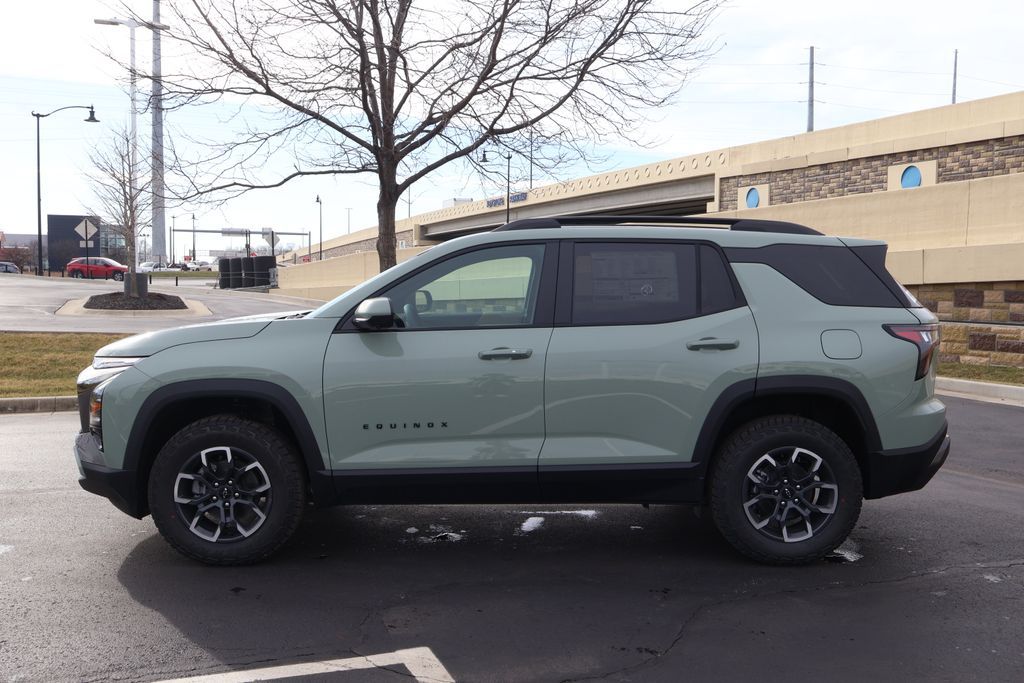 Thumbnail: 2026 Chevrolet Equinox - 4