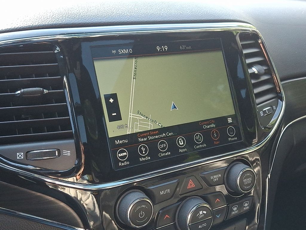 Thumbnail: 2019 Jeep Grand Cherokee - 17