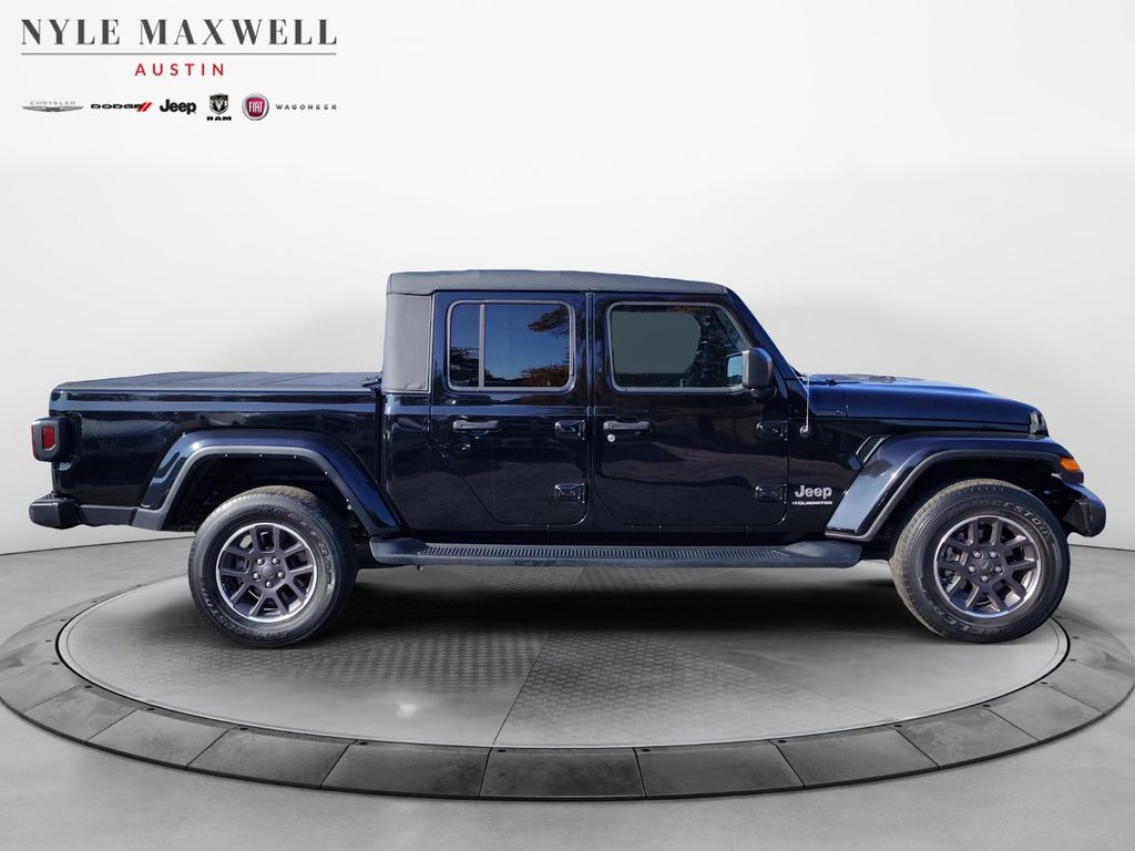 Used Car 2023 Jeep Gladiator  Overland For Sale Under $30,000 In Austin, Texas