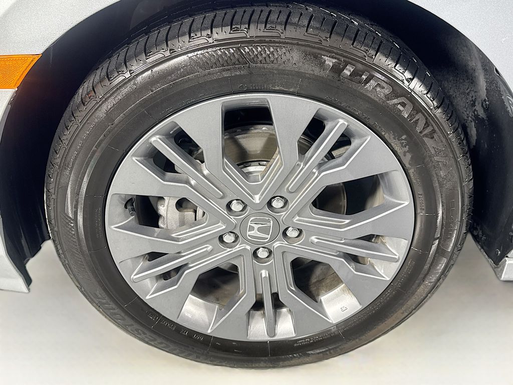 Used Car 2025 Honda Odyssey  Touring For Sale Under $50,000 In Austin, Texas