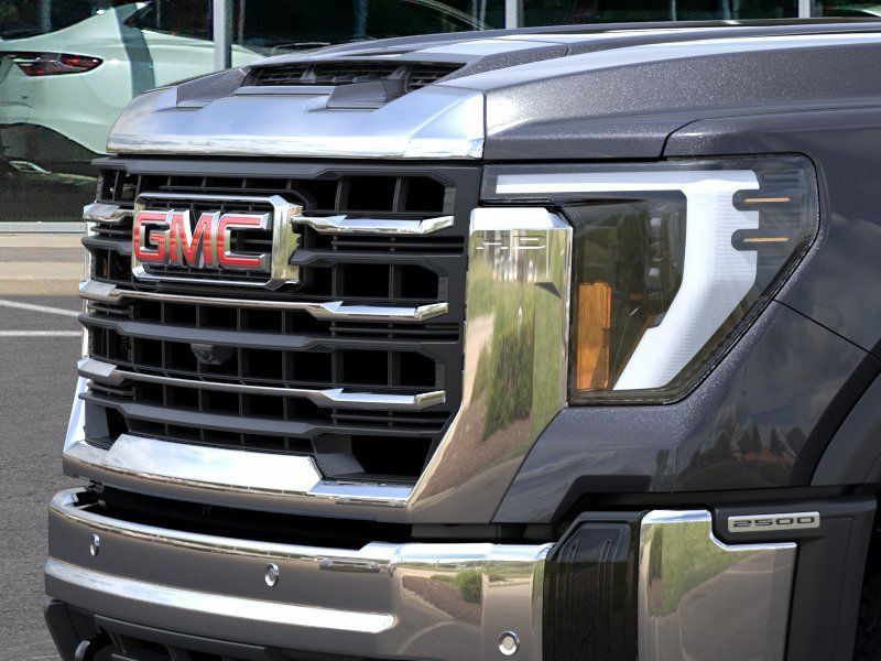 2024 GMC Sierra 2500HD SLT 13