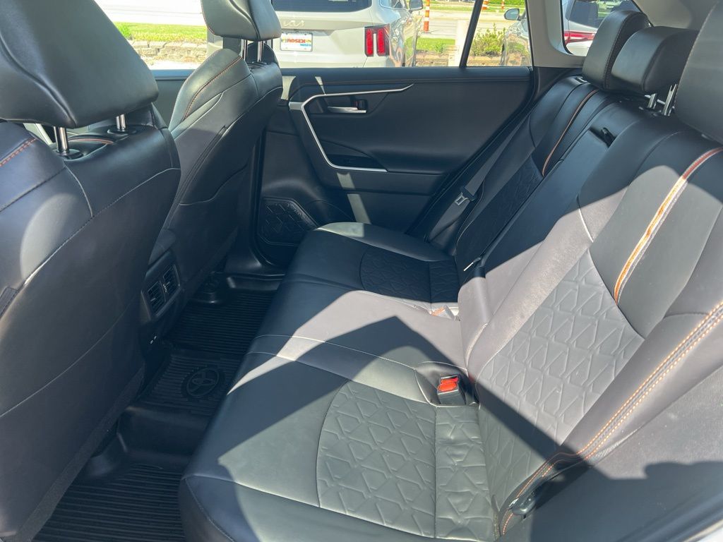 2022 Toyota RAV4 Adventure photo