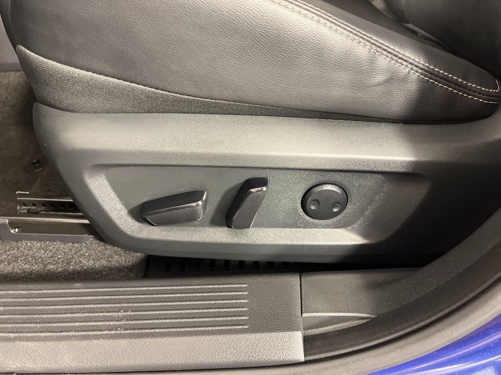 Thumbnail: 2023 Nissan Rogue - 23