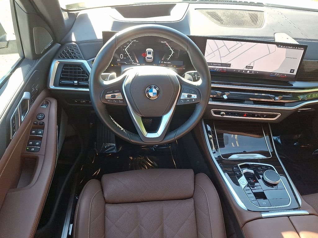 Thumbnail: 2025 BMW X5 - 11