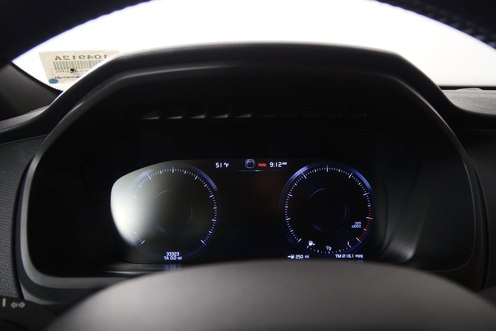 Thumbnail: 2019 Volvo XC90 - 21