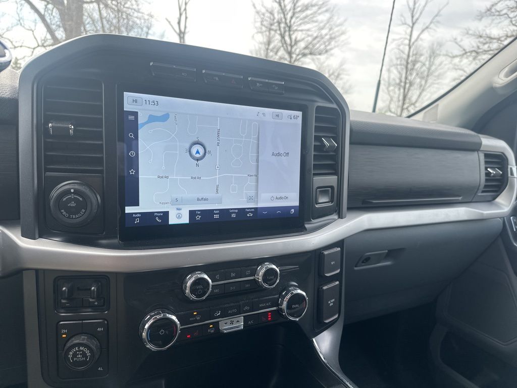 Used 2022 Blue Ford XLT image 13