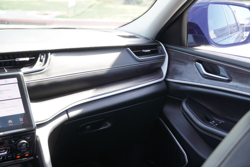 Used 2022 Jeep Grand Cherokee L SUV